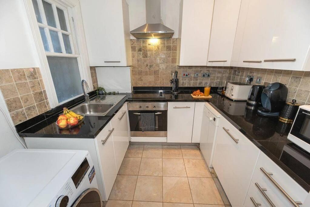 Discover London Central 2 Bedroom In Kensington Luaran gambar