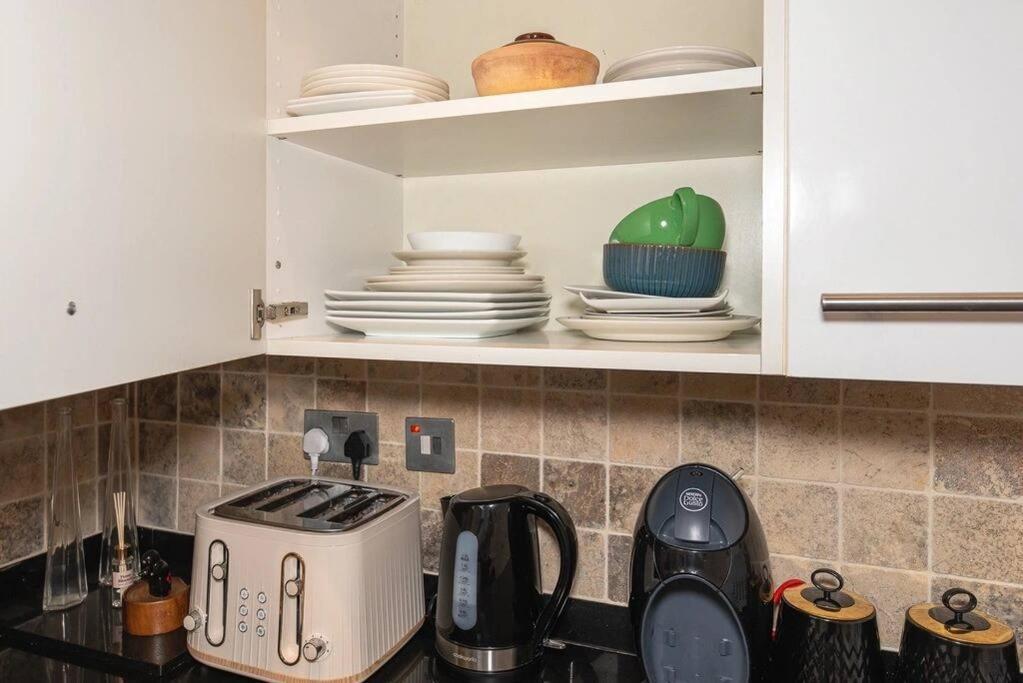 Discover London Central 2 Bedroom In Kensington Luaran gambar